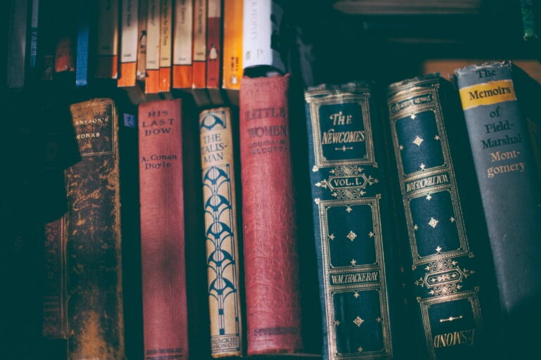 storytelling background old books